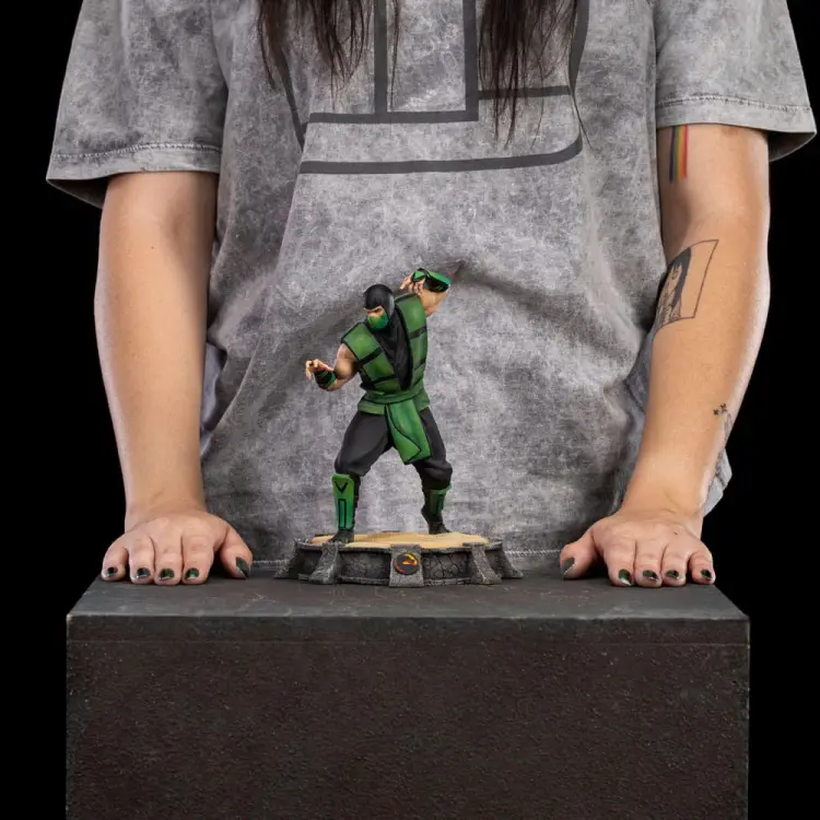 Iron Studios Mortal Kombat Art Scale - Reptile Statua 1/10 20 cm