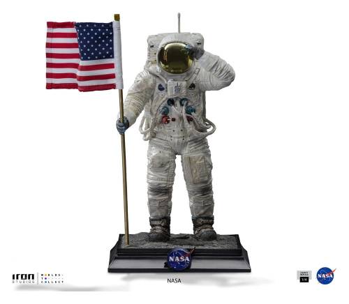 Iron Studios - NASA Legacy Replica Statue Apollo 11 Astronaut 1/4