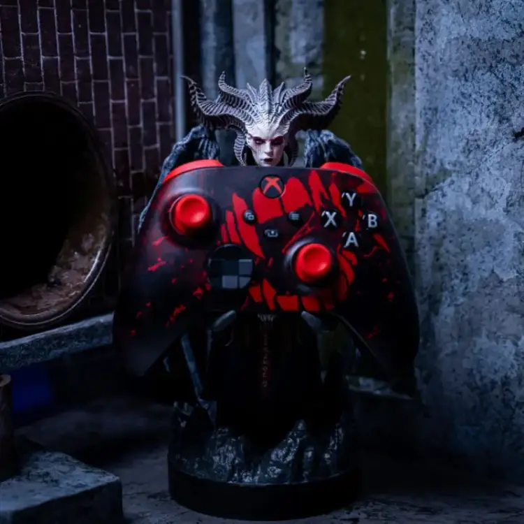 Licencjonowany Stojak na Telefon lub kontroler: Diablo Lilith 22 cm