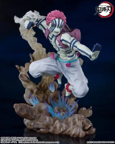 Bandai Tamashii Nations - DEMON SLAYER - Akaza "Upper Three" - Statue FiguartsZERO 18cm