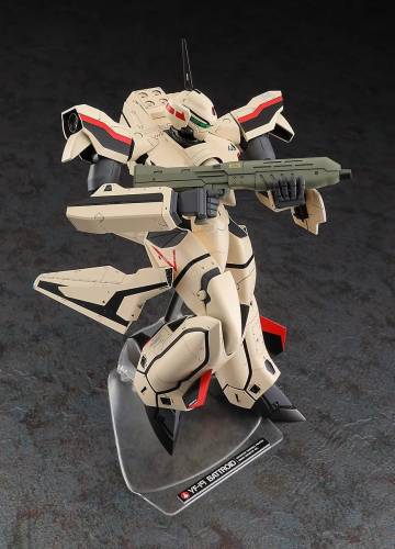 MACROSS PLUS - Yf-19 Battroid - Model Kit 1/72