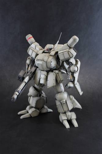 ASSAULT SUIT LEYNOS - AS-5E3 Leynos "Player" - Model Kit 1/35 15cm