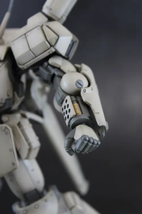 ASSAULT SUIT LEYNOS - AS-5E3 Leynos "Player" - Model Kit 1/35 15cm