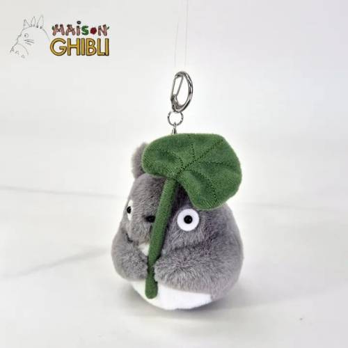 Semic - MY NEIGHBOR TOTORO - Grey Totoro leaf - Plush Keychain Nakayoshi