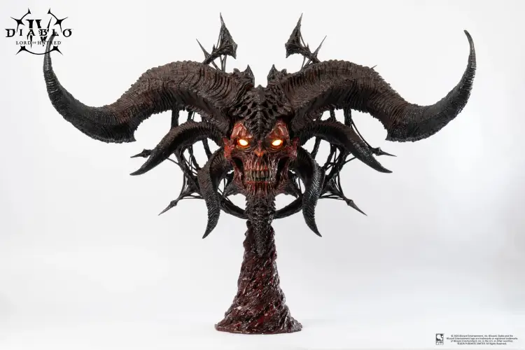 PureArts - DIABLO IV - Mephisto - Scale Art Mask 1/1 90cm