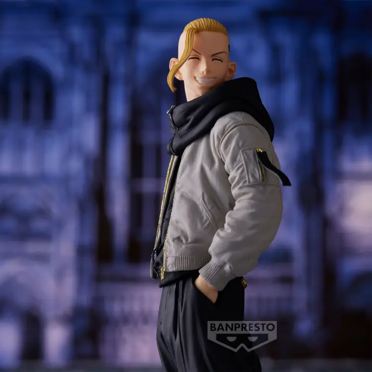 Banpresto Tokyo Revengers Ken Ryuguji Figure 18cm
