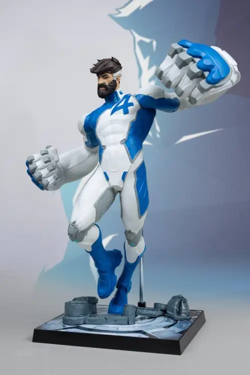 McFarlane Toys Marvel Rivals - Mr. Fantastic - Figurka 1/6 26 cm