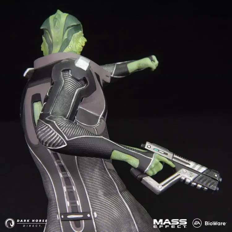 Dark Horse - MASS EFFECT - Thane Krios - Statue 22cm