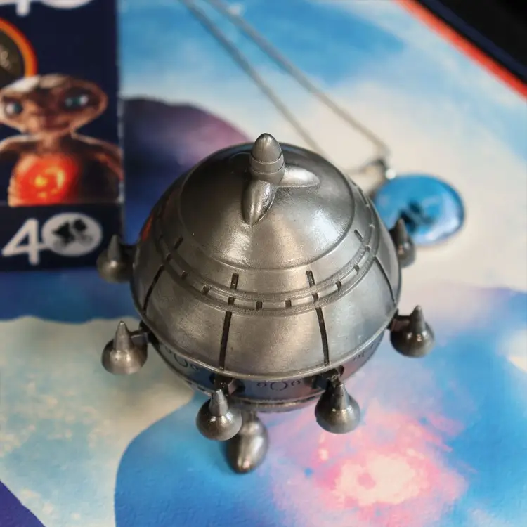 Fanattik - E.T. - Scaled Replica Spaceship - Limited Edition Collectible