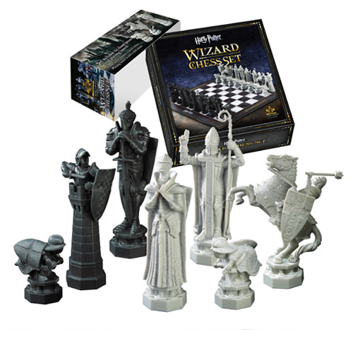Noble Collection - HARRY POTTER - Wizard Chess Set
