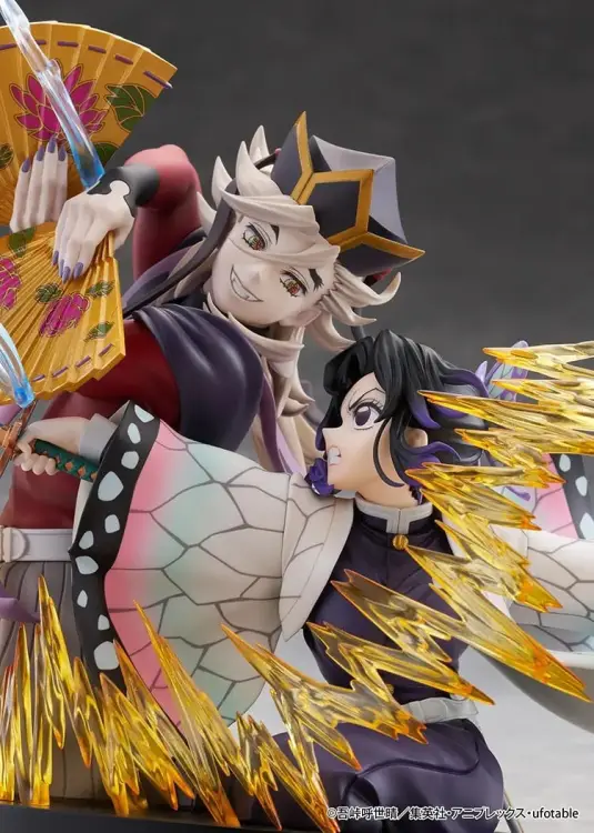 DEMON SLAYER - Shinobu Kocho & Doma - Statue 18cm