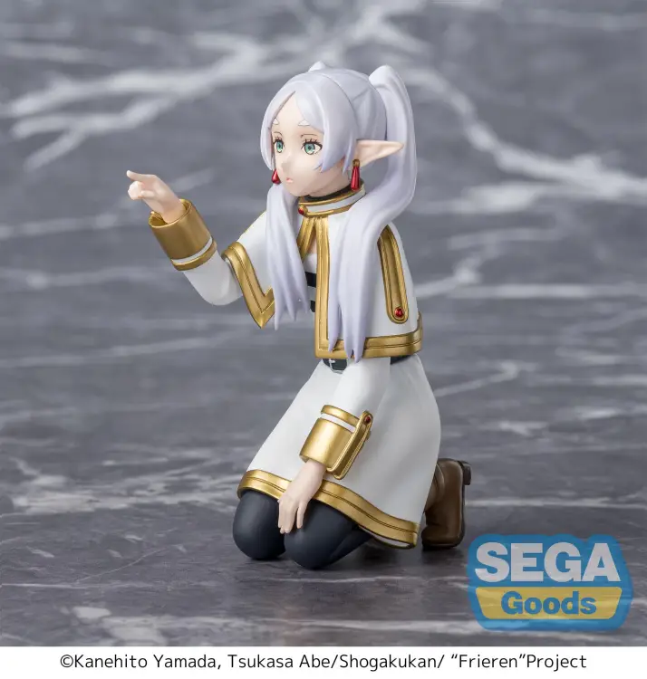 FRIEREN - Frieren Poking Something - Figurka PM Perching 10cm