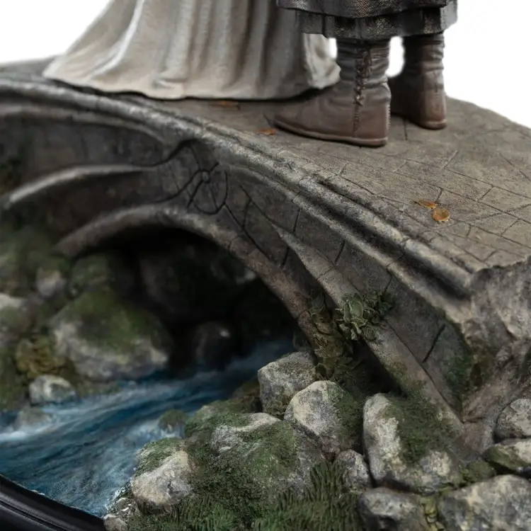 Weta Workshop Władca Pierścieni - Aragorn & Arwen - Mini Statua 24 cm