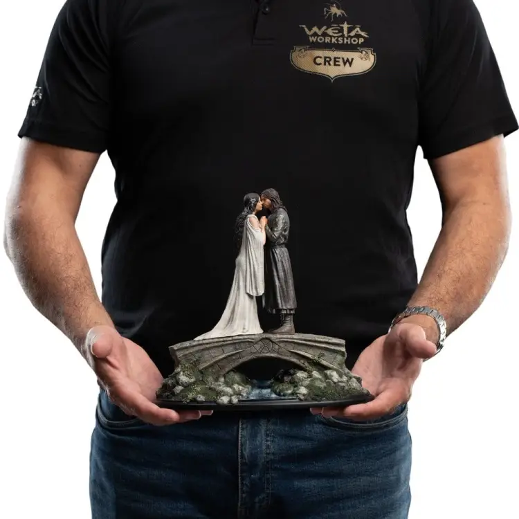 Weta Workshop Władca Pierścieni - Aragorn & Arwen - Mini Statua 24 cm