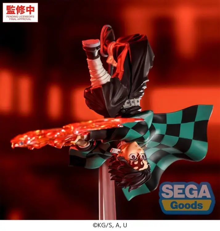 Sega Demon Slayer: Kimetsu no Yaiba - Tanjiro Kamado - Luminasta Hinokami Kagura Setting Sun Transformation