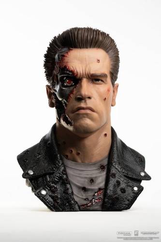 Pure Arts Terminator 2 - T-800 Model 101 - Battle Damaged 1/1 Scale Art Mask Replica