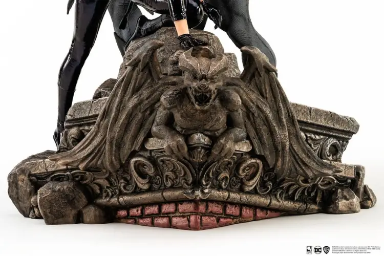 Pure Arts DC Comics - Batman & Catwoman - Reunion Statuetka 1/4