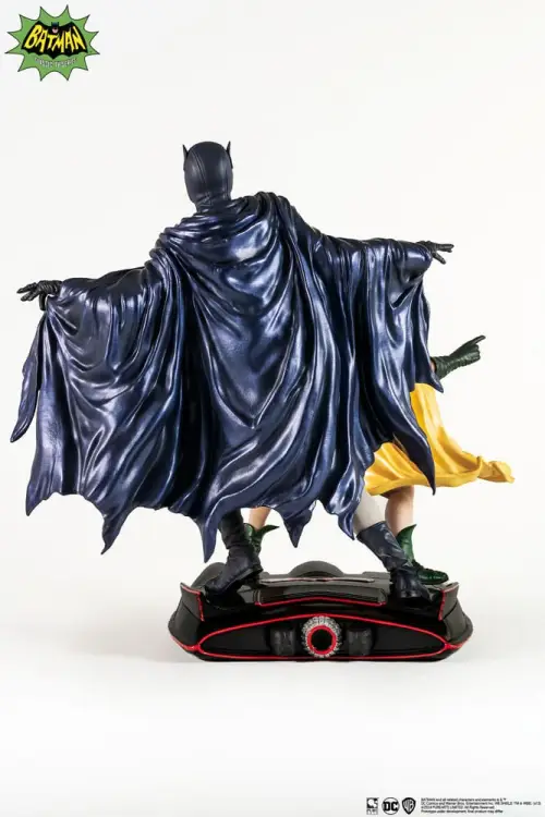 Pure Arts DC Comics - Batman & Robin - PVC Diorama Statue 1/8 1966