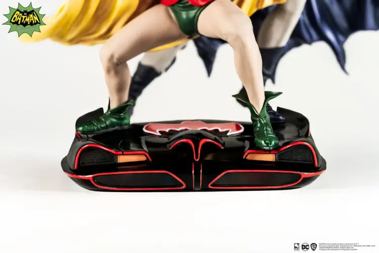 Pure Arts DC Comics - Batman & Robin - PVC Diorama Statue 1/8 1966