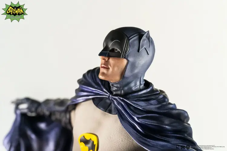 Pure Arts DC Comics - Batman & Robin - PVC Diorama Statue 1/8 1966