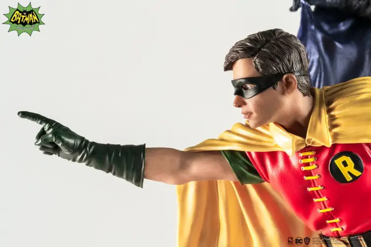 Pure Arts DC Comics - Batman & Robin - PVC Diorama Statue 1/8 1966