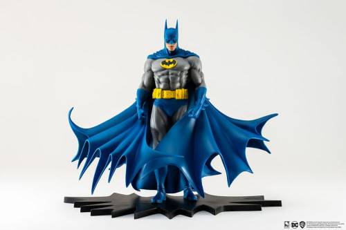 Pure Arts Batman - Batman - Classic Version Previews Exclusive Statua
