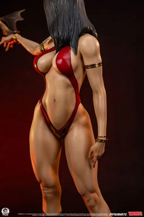 Premium Collectibles Studio - Vampirella - Vampirella Statue 1/2 Scale
