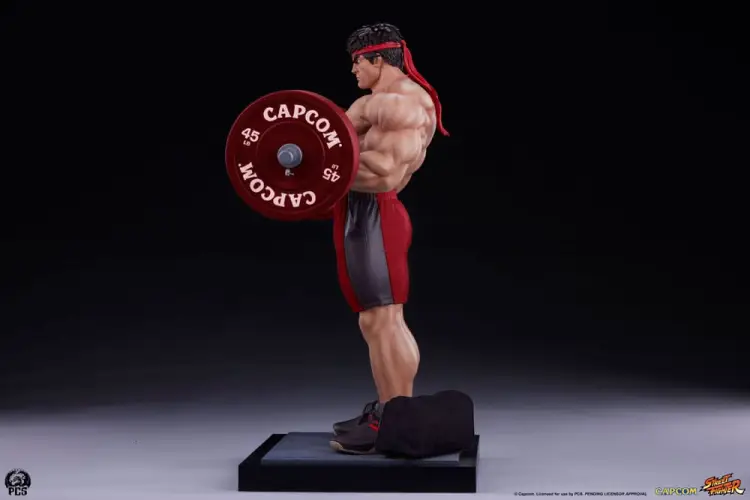 Premium Collectibles Studio Street Fighter Premier Series - Ryu - Powerlifting 1/4 Scale