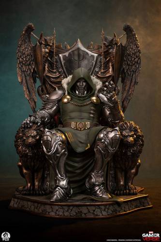 Premium Collectibles Studio Marvel Rivals - Dr. Doom - Gamerverse Statue 1/3