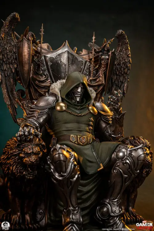 Premium Collectibles Studio Marvel Rivals - Dr. Doom - Gamerverse Statue 1/3