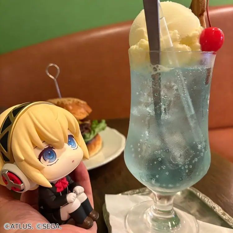 Megahouse Persona 3 - Reload Hero & Aegis - Look Up Figurki PVC 2-Pack 11 cm