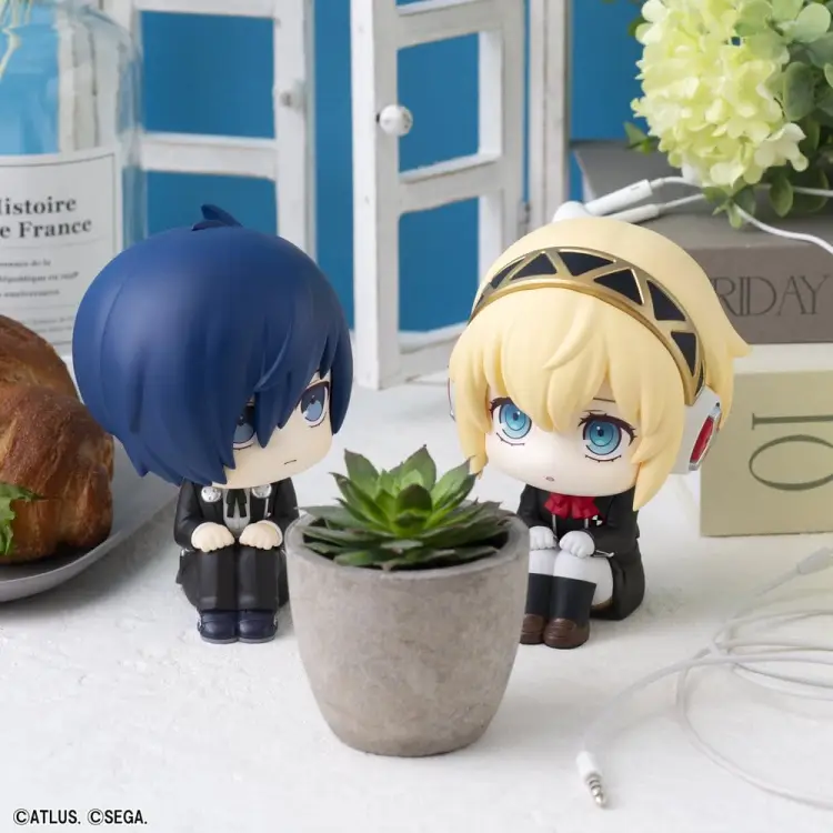 Megahouse Persona 3 - Reload Hero & Aegis - Look Up Figurki PVC 2-Pack 11 cm