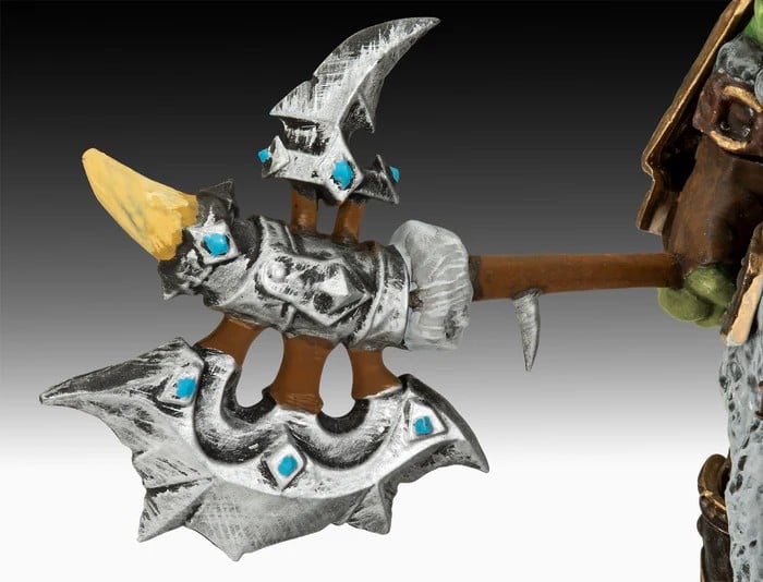 Revell World of Warcraft - Thrall - Zestaw Modelarski 1/16