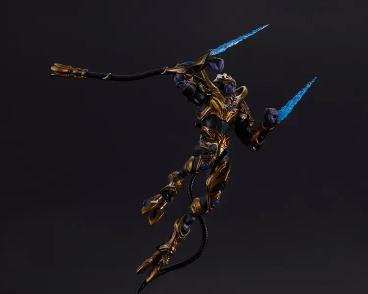 Kotobukiya Starcraft - Zealot Figurka