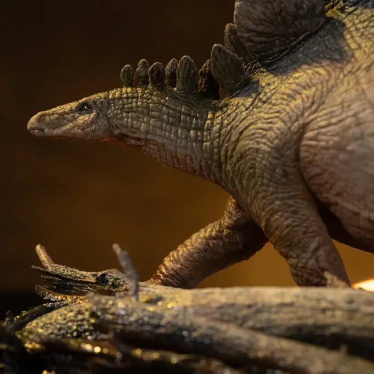 Iron Studios - The Lost World: Jurassic Park Icons Statue Stegosaurus 18 cm