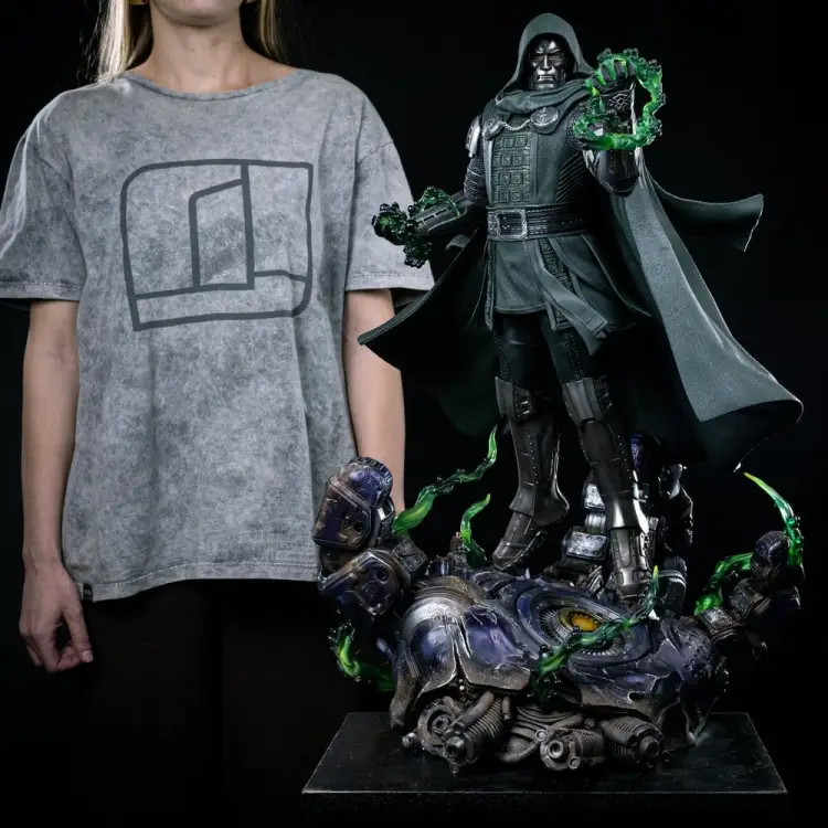 Iron Studios - Avengers: Doomsday Legacy Replica Statue 1/4 Doctor Doom