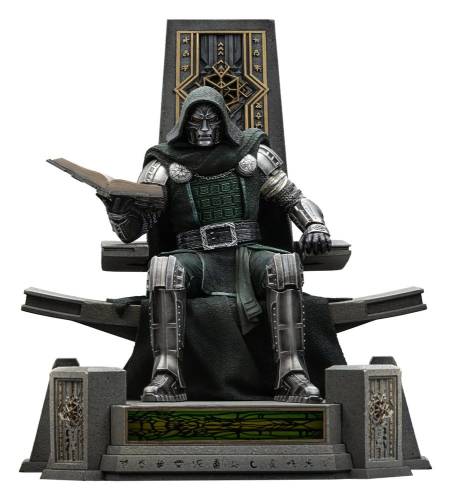 Iron Studios - Avengers: Doomsday Art Scale Statue 1/10 Doctor Doom on Throne 22 cm