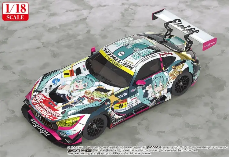 Good Smile Racing - Hatsune Miku GT Project 1/18 Good Smile Hatsune Miku AMG 2018 Final Race Ver. 26 cm