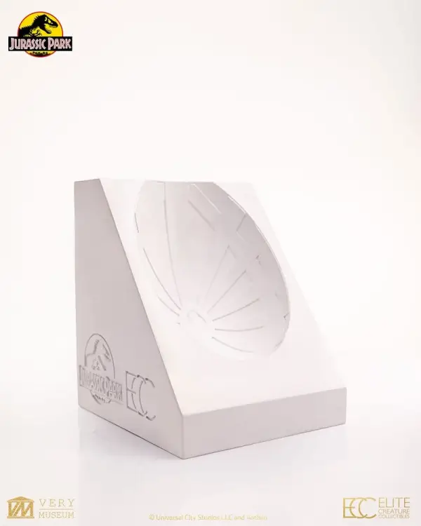 Elite Creature Collectibles - Jurassic Park Velociraptor Hatching Egg Replica 24 cm