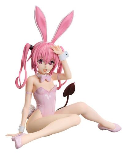 FREEing - To Love-Ru Darkness PVC Figure 1/4 Nana Astar Deviluke Bare Leg Bunny Ver. 26 cm