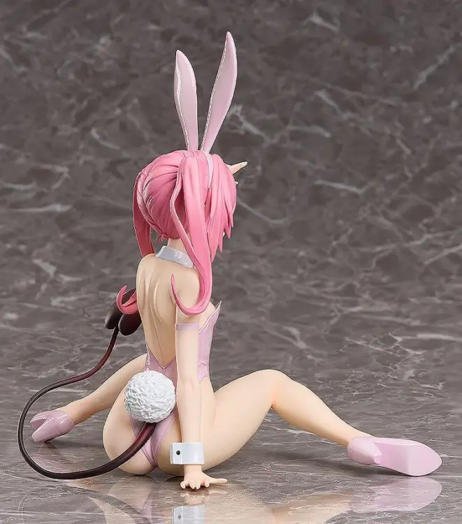 FREEing - To Love-Ru Darkness PVC Figure 1/4 Nana Astar Deviluke Bare Leg Bunny Ver. 26 cm