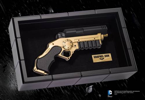 Noble Collection - Batman The Dark Knight Replica 1/1 Grapnel Gun