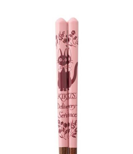 KIKI'S DELIVERY SERVICE - Sketches Pink - Lakierowana pałeczka 21 cm