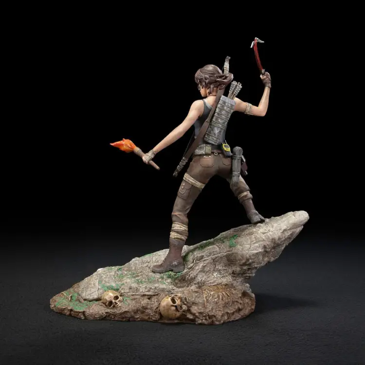 Dark Horse Tomb Raider - Lara Croft - Survivor Era