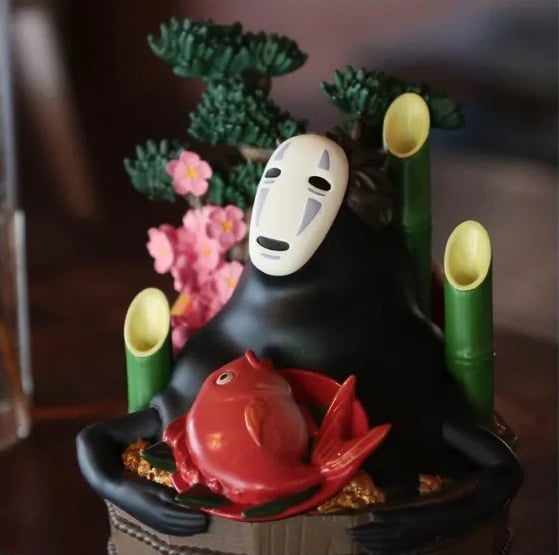 Benelic Ghibli - No Face - Golden Bucket & Bamboos Diorama