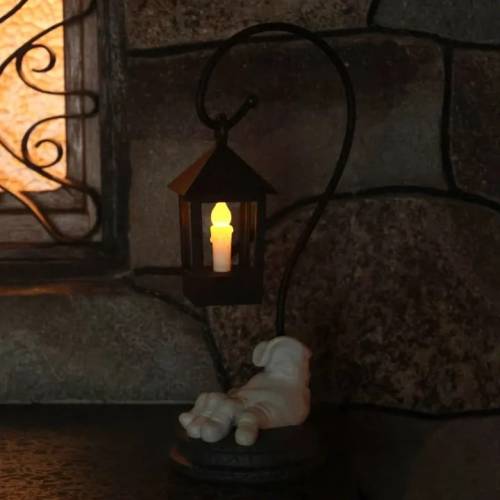 Benelic Spirited Away - Hopping Lantern - Diorama