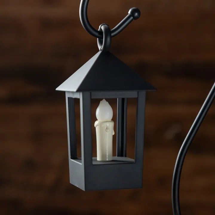 Benelic Spirited Away - Hopping Lantern - Diorama