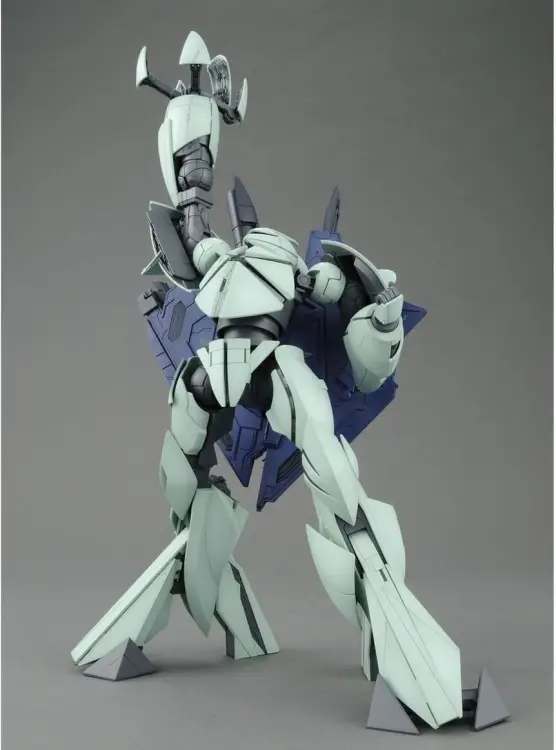 Bandai Gundam - Turn X - MG 1/100 Zestaw modelarski