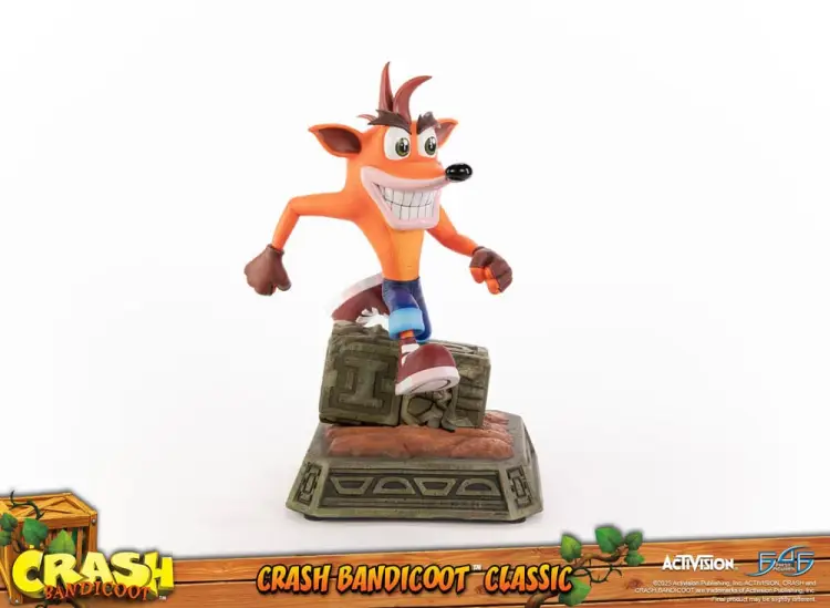 x_f4fcrashgst_g.jpg