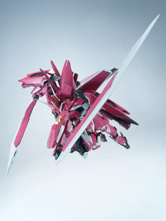 X-PLAY Manga - Cang Wei - J-20 Crimson Flowing Gold Model Kit